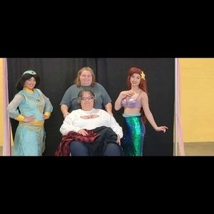 Meet your Posher, Sam